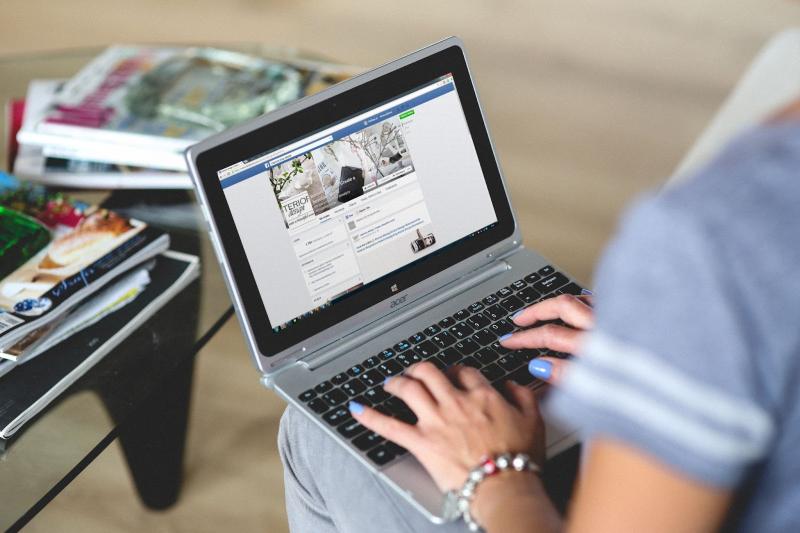 How to Add and Remove Users from Meta Business Suite